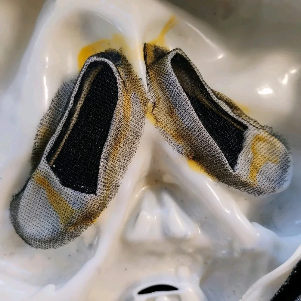 Scream 4 April/June 2010 Ghost Face Mask Zombie EU Fun World Scream‎ 4 Rare Tag